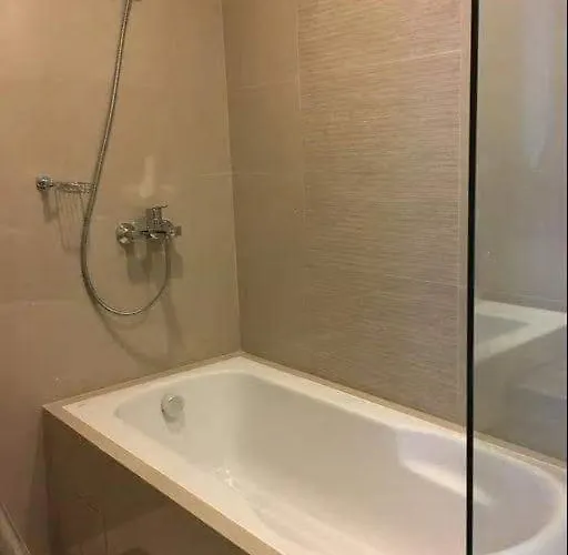 Mactan Newtown Mrs B. Hostel *